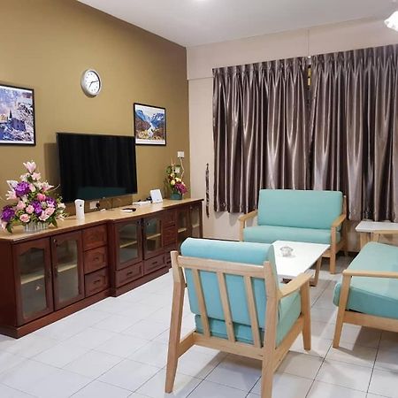 Sandra Homestay Tawau Exterior photo